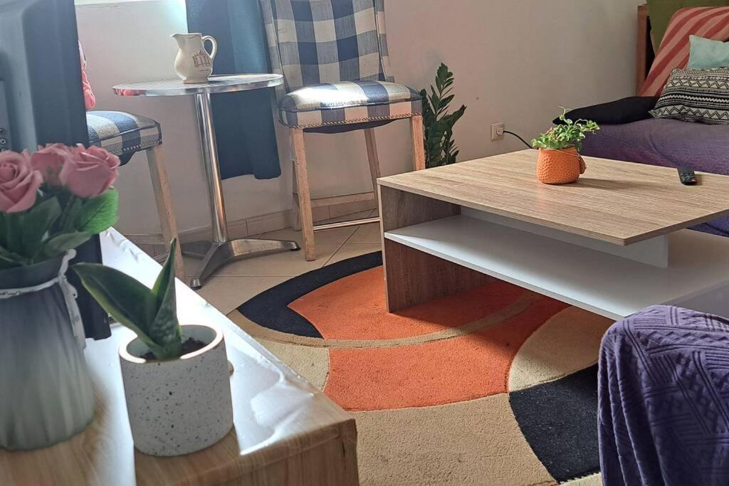 Mendes Family Homestay - B&B In The Heart Of Praia Exteriör bild