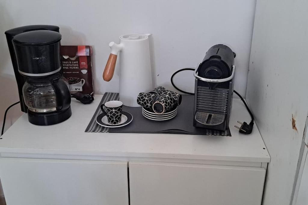 Mendes Family Homestay - B&B In The Heart Of Praia Exteriör bild