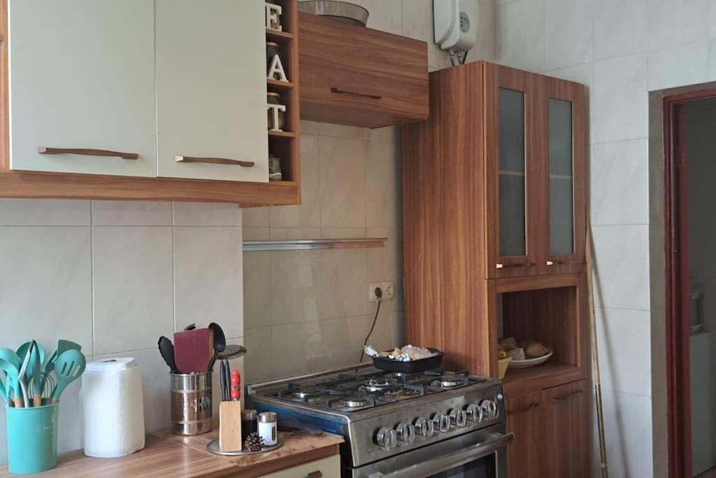 Mendes Family Homestay - B&B In The Heart Of Praia Exteriör bild