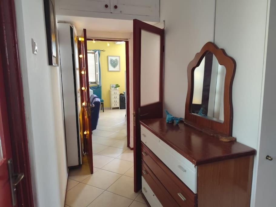 Mendes Family Homestay - B&B In The Heart Of Praia Exteriör bild